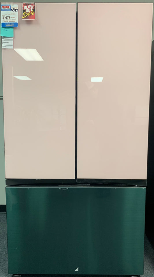 **NEW** Samsung Bespoke 30 cu ft French Door Smart Refrigerator / Pink Glass