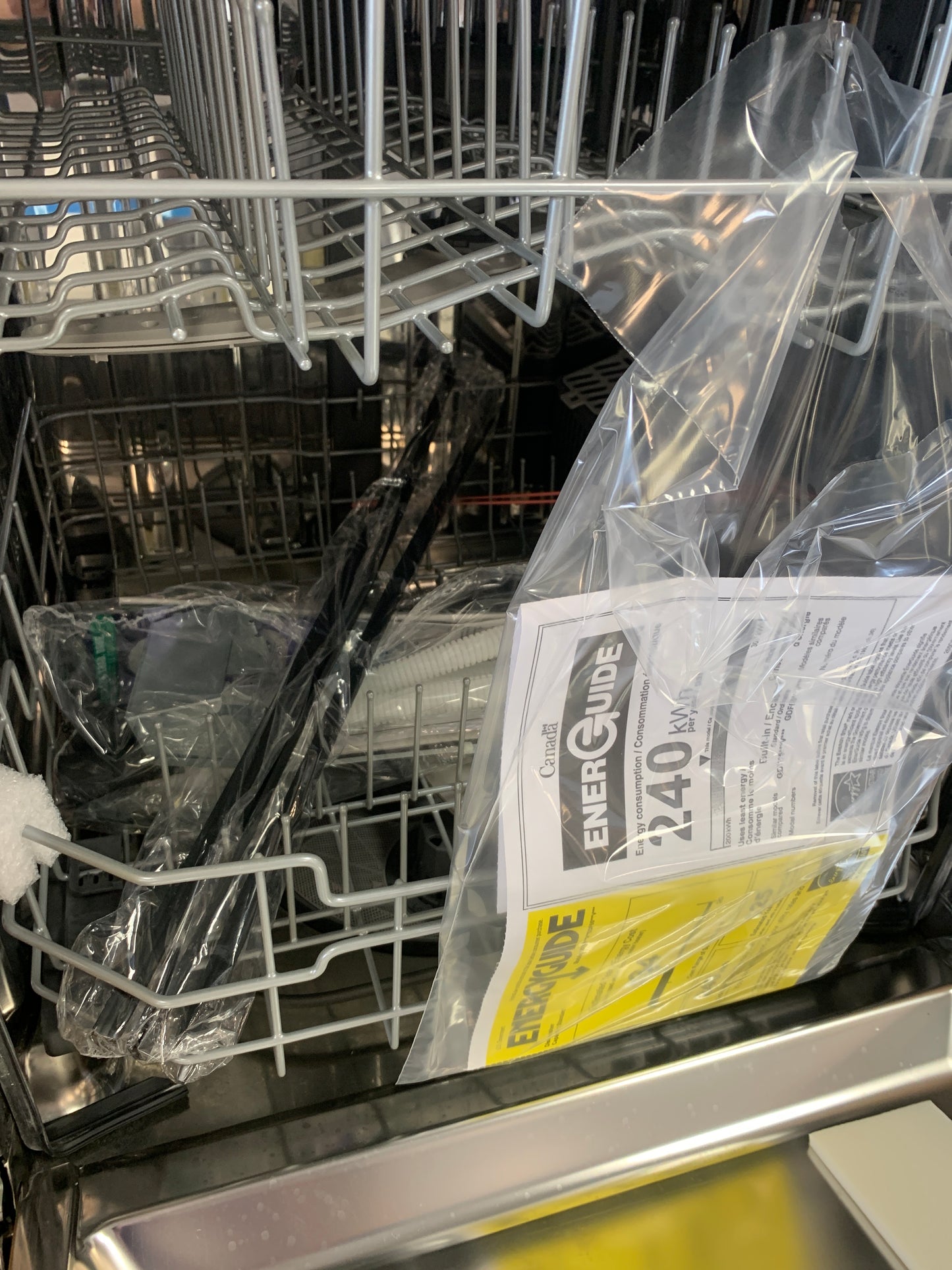 GE 3 Rack Dishwasher.SALE!!