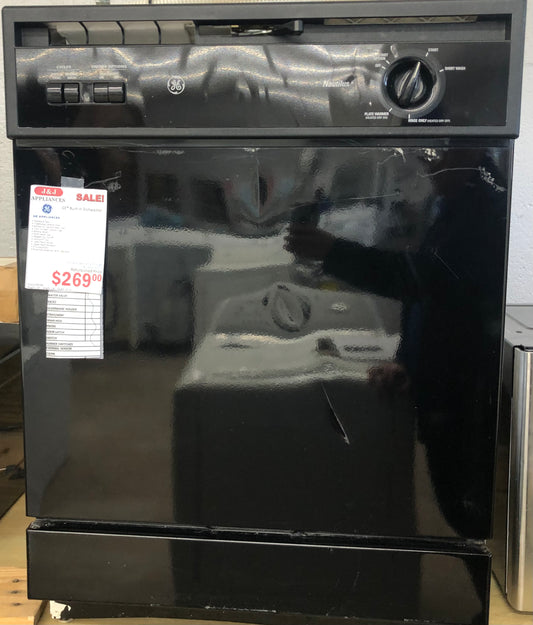GE 24" Front Control Built-In Dishwasher