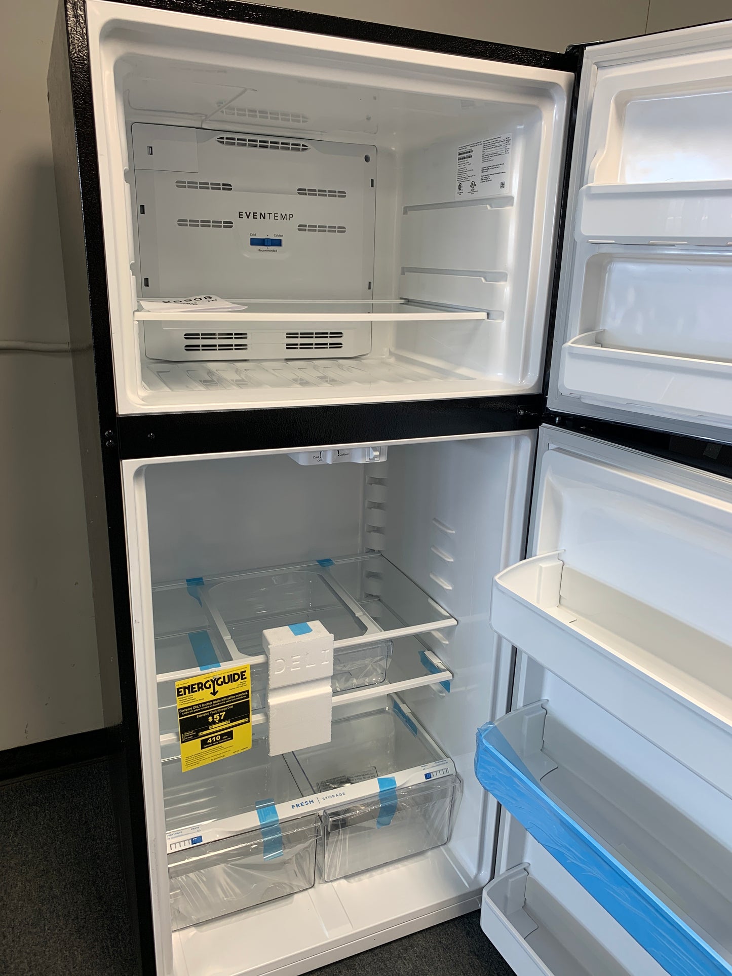 NEW Frigidaire Top Bottom Refrigerator