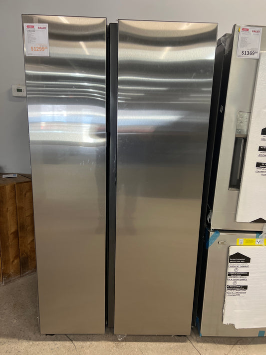 Samsung Refrigerator**NEW**