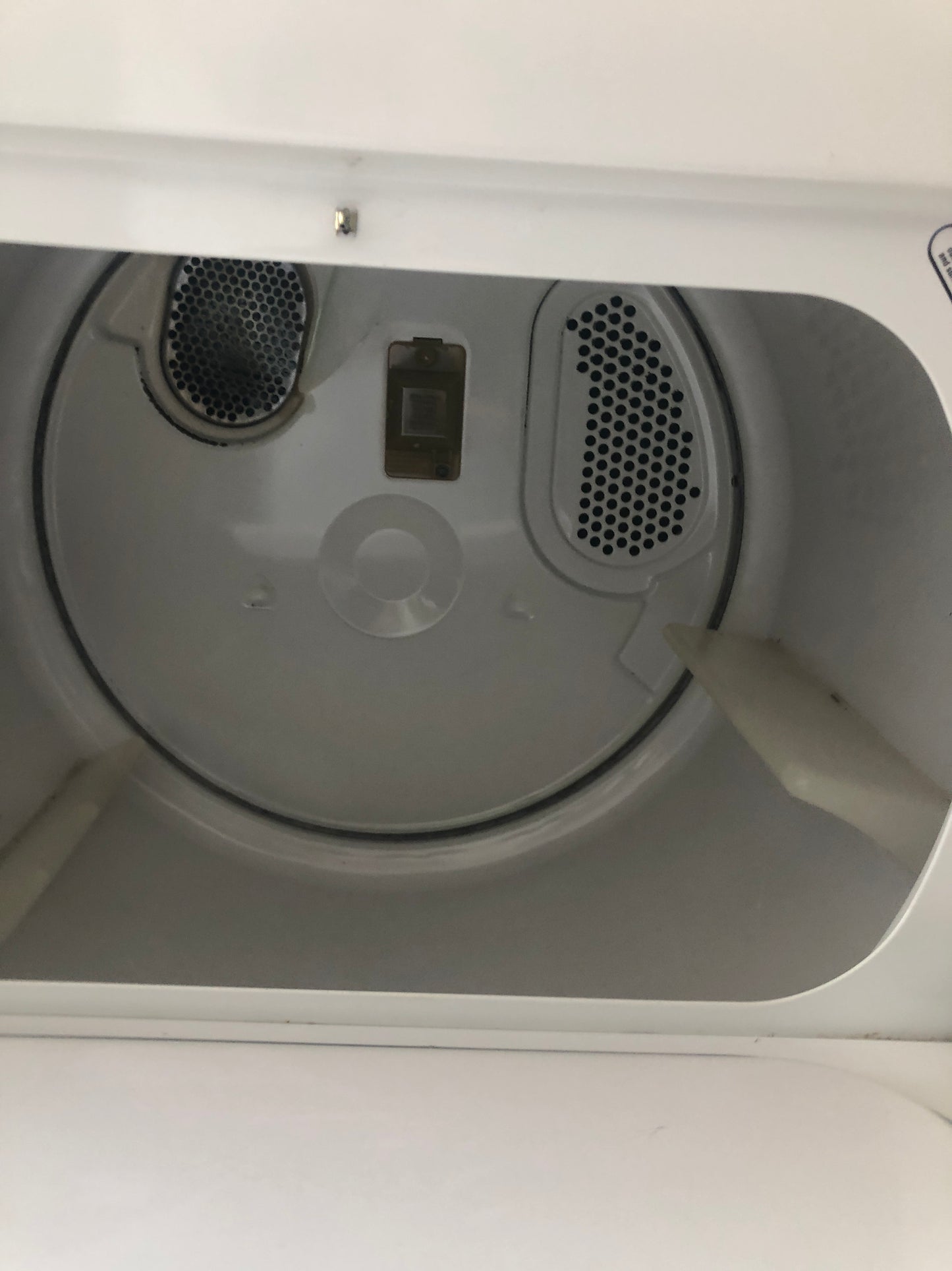 Whirlpool Electric Dryer.