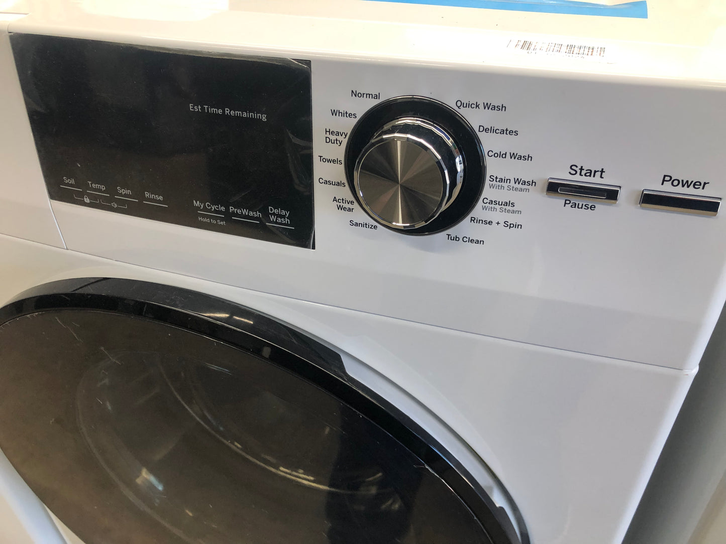 **New Scratch & Dent** GE 2.4 cu ft Stackable Front Load Washer