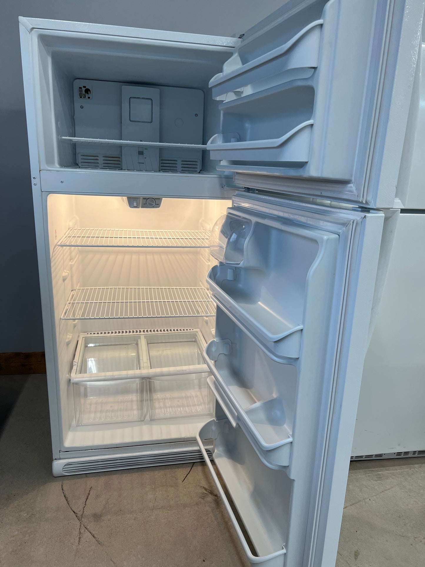 Frigidaire Refrigerator