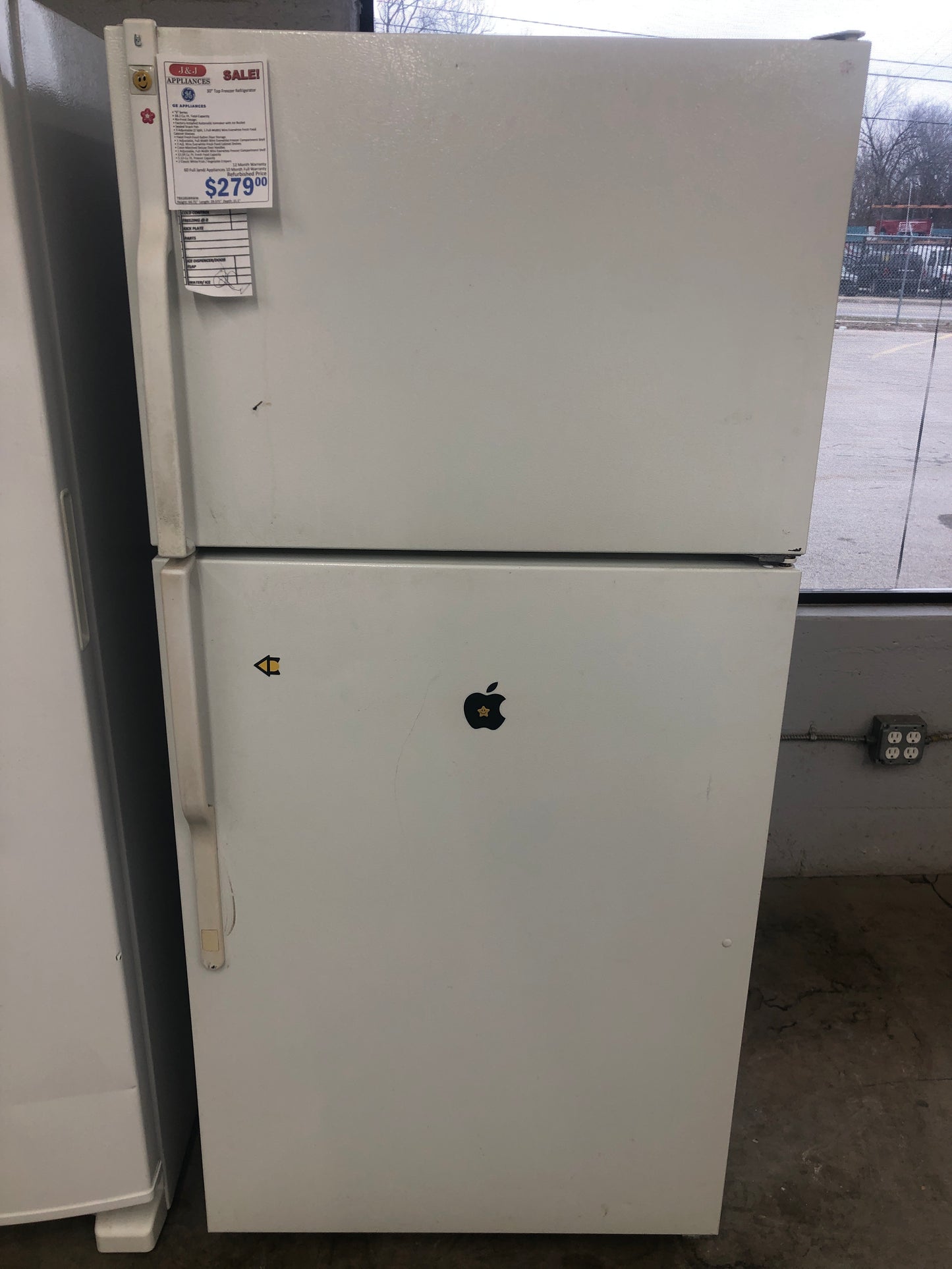 GE Top Bottom Refrigerator.