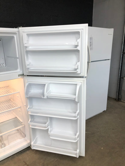 Whirlpool White Top And Bottom Refrigerator