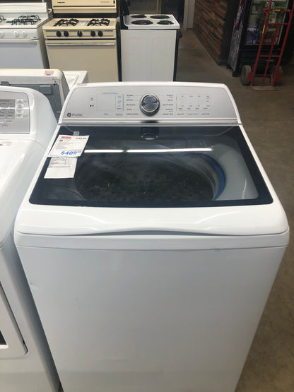 GE White 5.8 Cu Ft Smart Top Load Washer