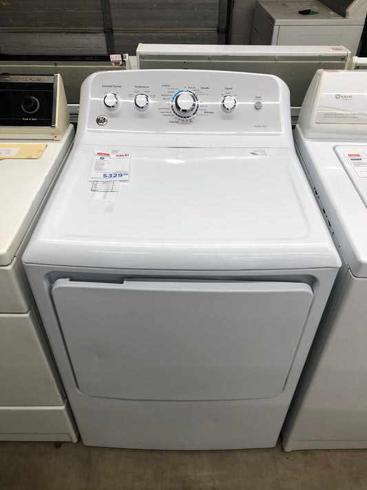 GE White Electric Dryer